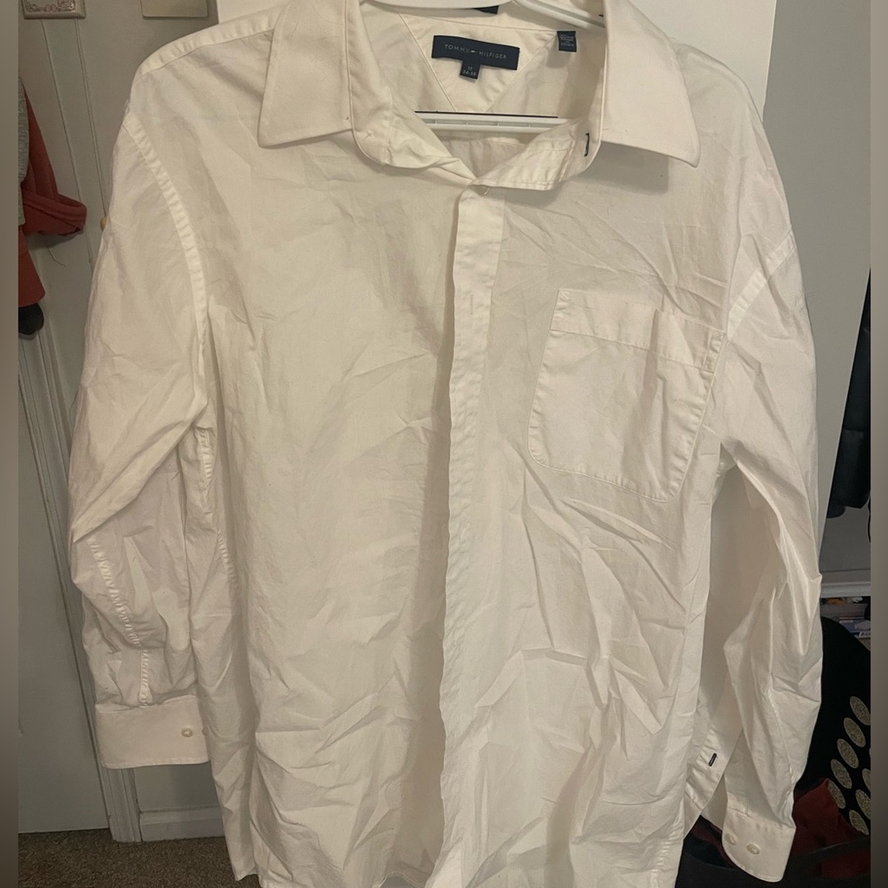 Tommy Hilfiger Collared Button Up